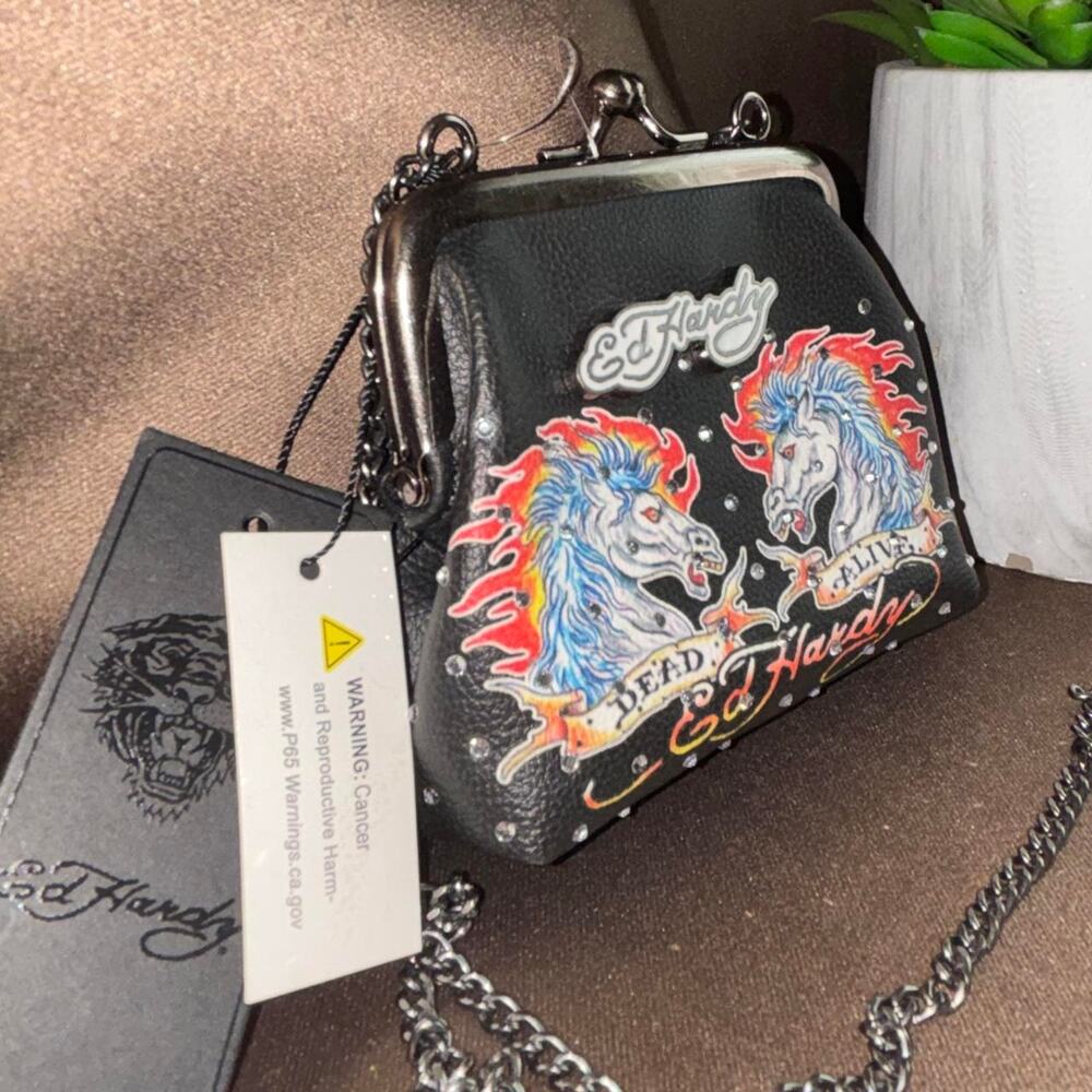 Ed hardy kiss lock crossbody - Picture 3 of 5